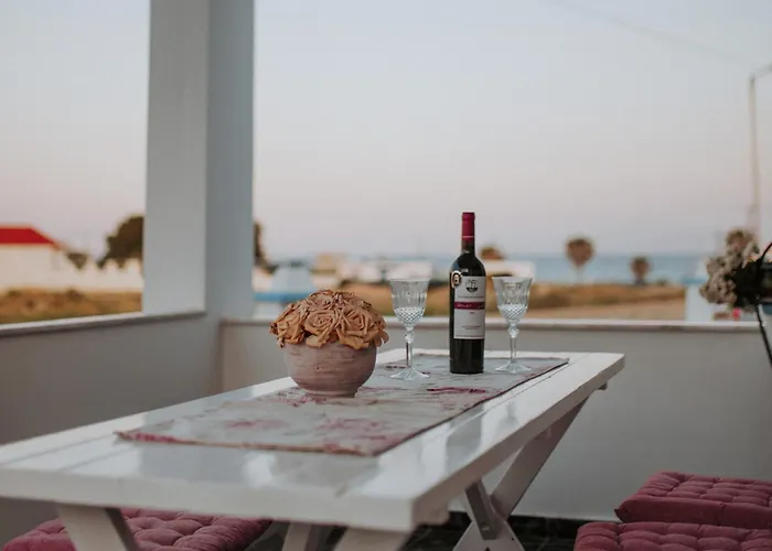 Nyaraló αντώνης